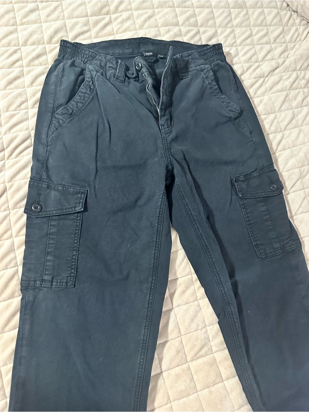 American Eagle Outfitters women’s stretch  Black Cargo Pants